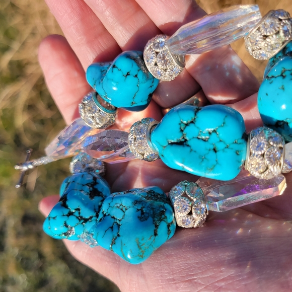 Stunning Beachy Glam Faux Turquoise & Sparkly Bauble Necklace ~ Wow! - Picture 3 of 16